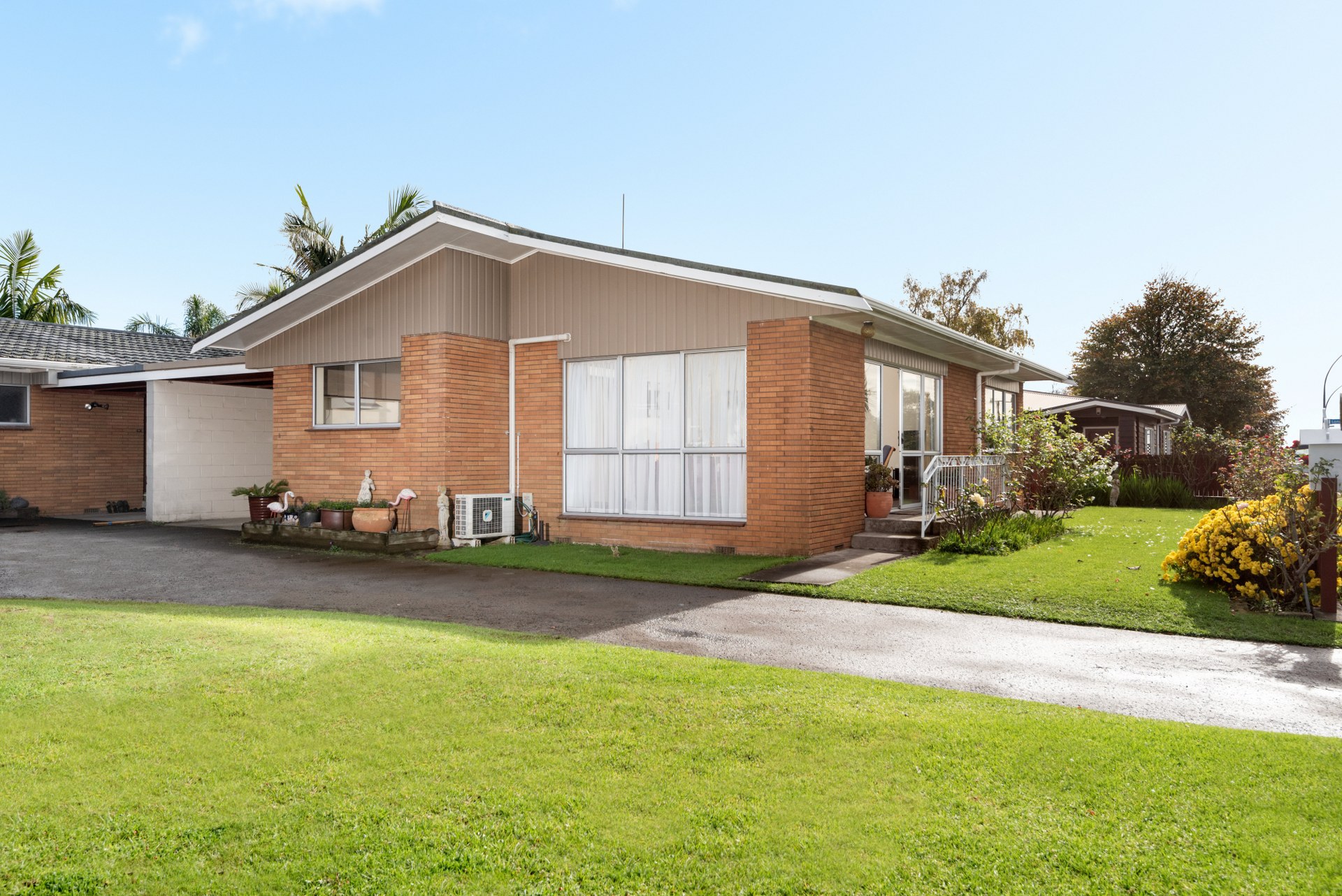 Units/Flats For Sale in Otumoetai, Tauranga, Bay Of Plenty For Bay Of