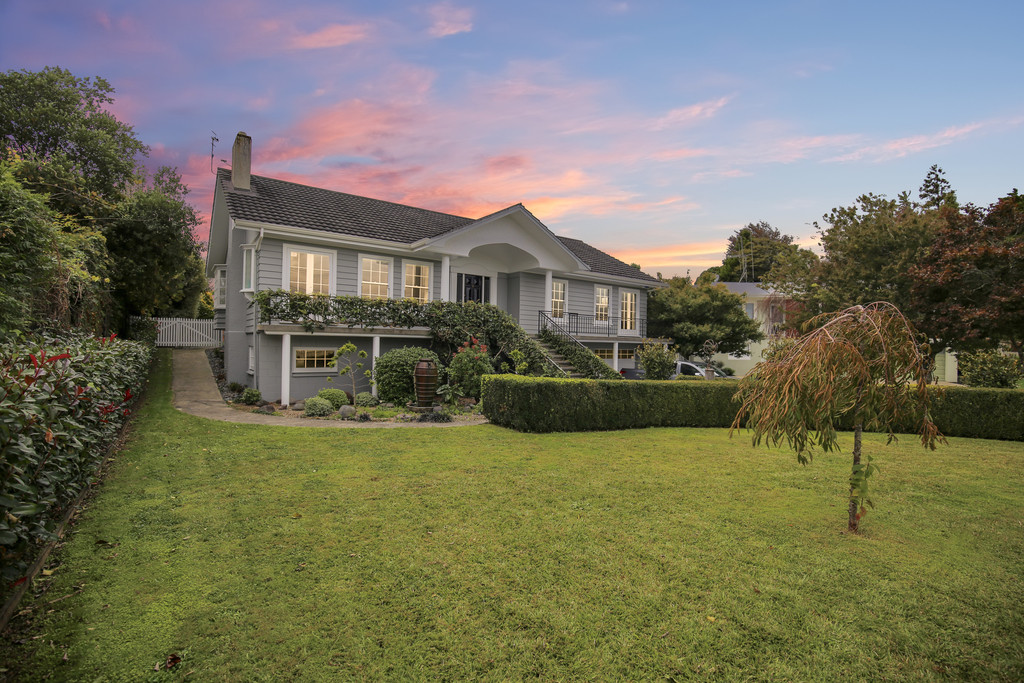 House For Sale in Queenwood, Hamilton, Waikato For Waikato Real