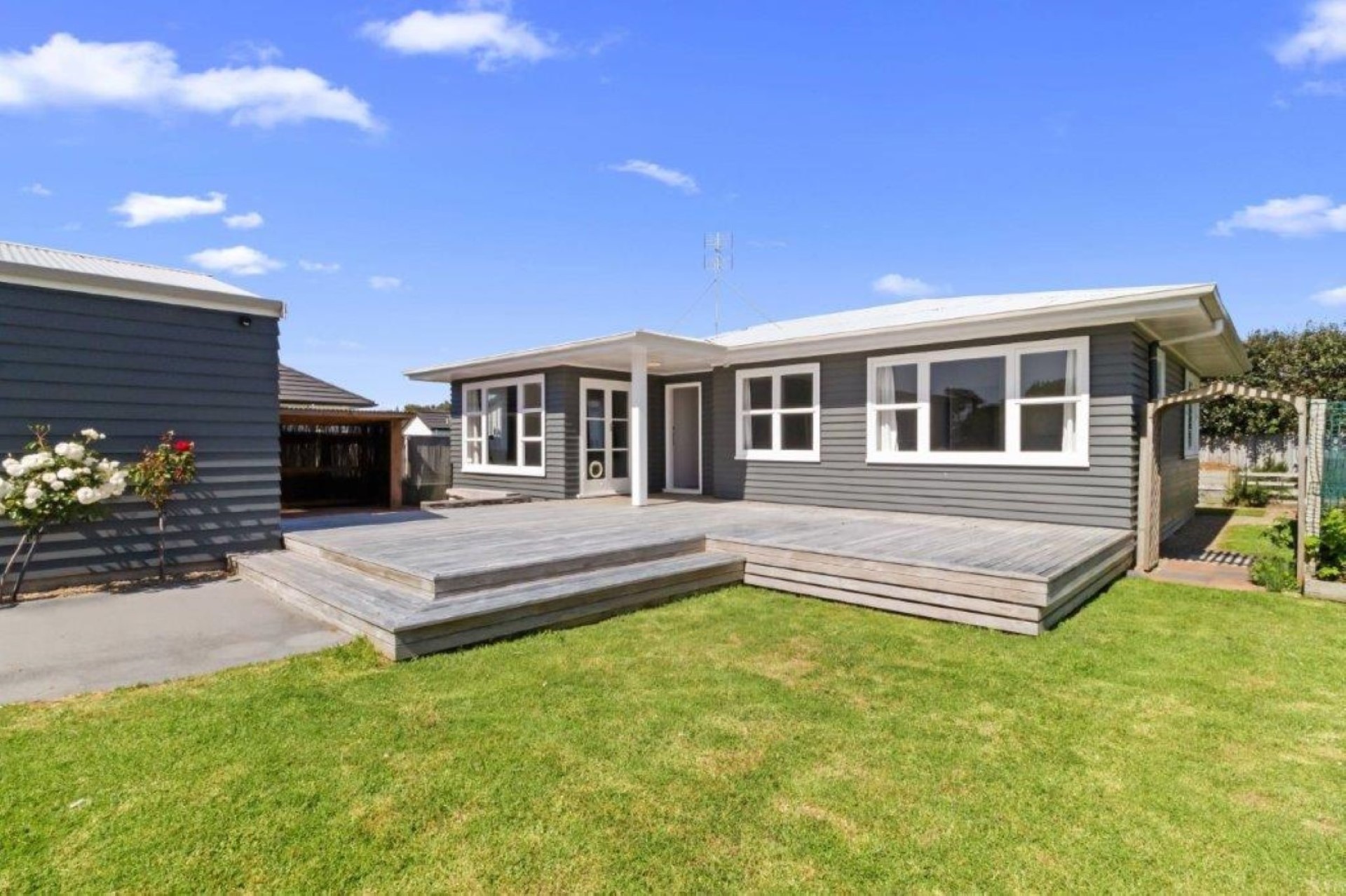 House For Sale in Athenree, Western Bay of Plenty, Bay Of Plenty For
