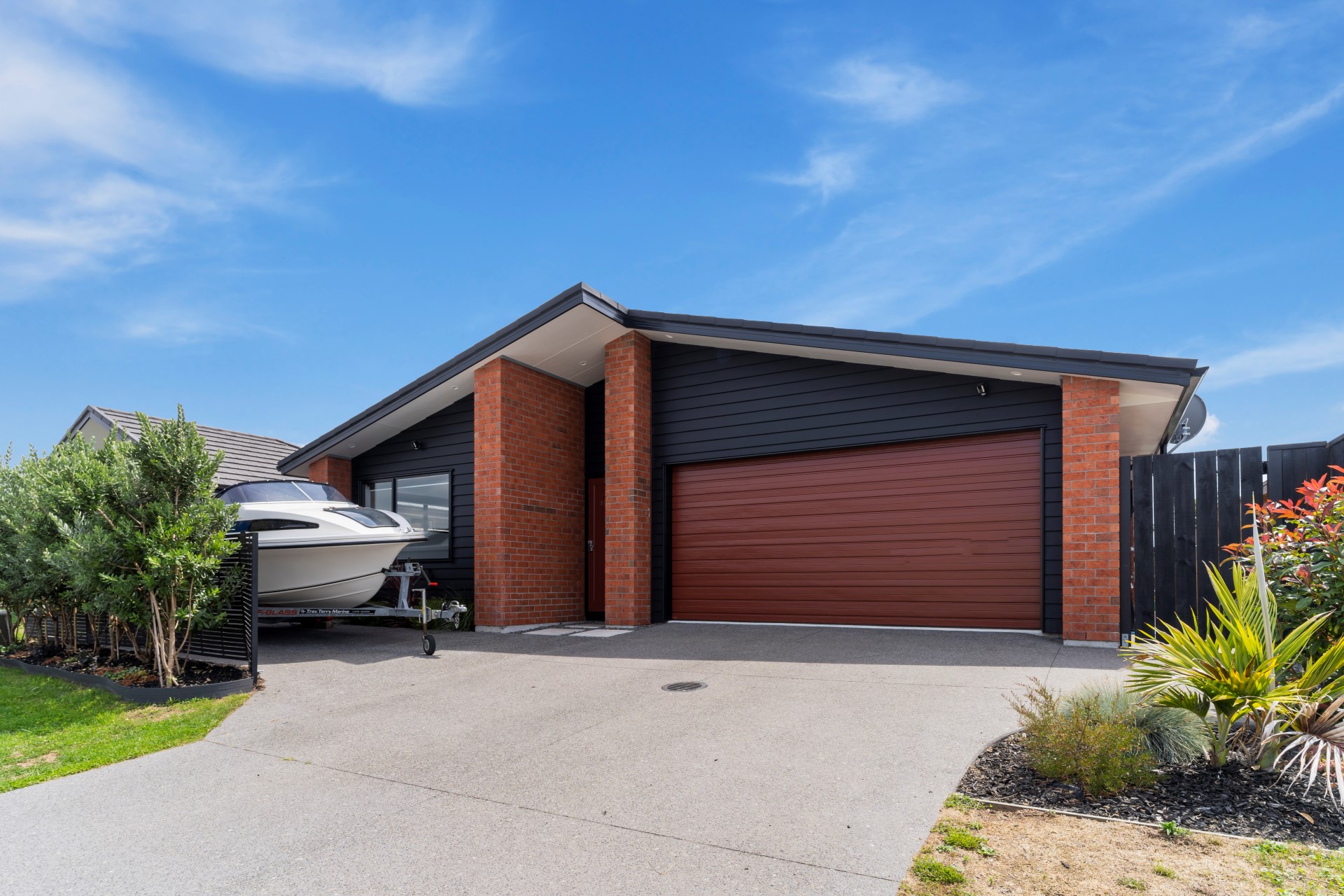 House For Sale in Papamoa, Bay Of Plenty For Bay Of Plenty Real