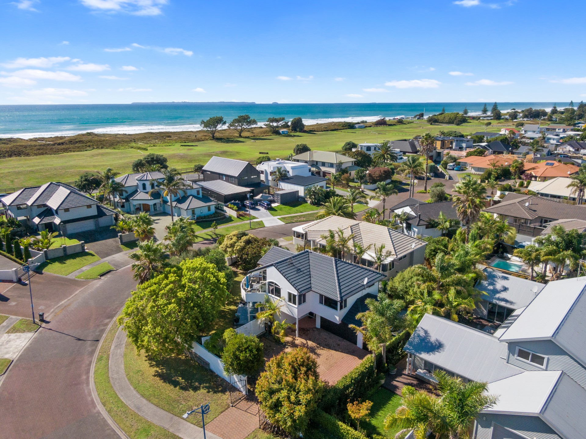 House For Sale in Papamoa, Bay Of Plenty For Bay Of Plenty Real