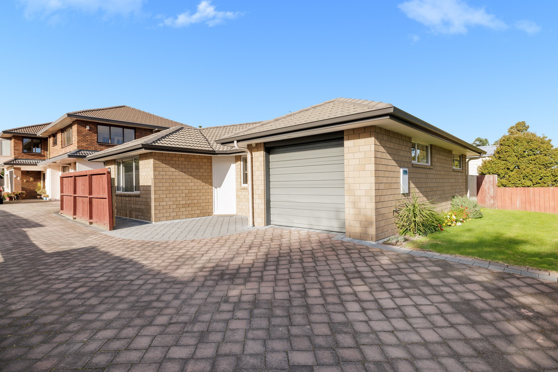 House For Sale in Papamoa, Bay Of Plenty For Bay Of Plenty Real