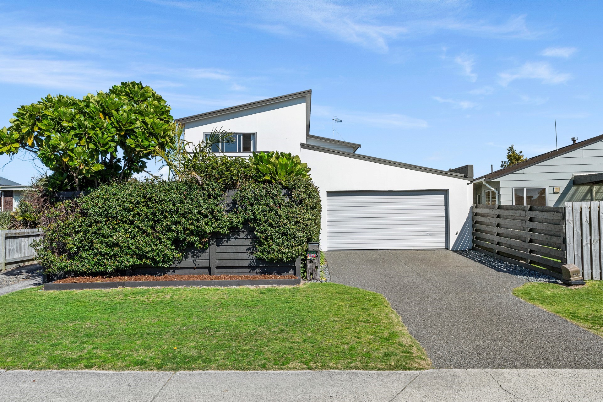 House For Sale in Papamoa, Bay Of Plenty For Bay Of Plenty Real