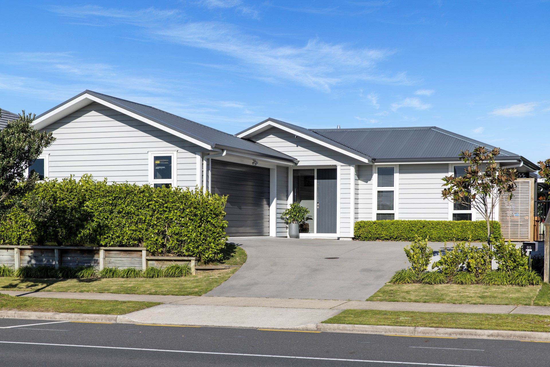 House For Sale in Papamoa, Bay Of Plenty For Bay Of Plenty Real