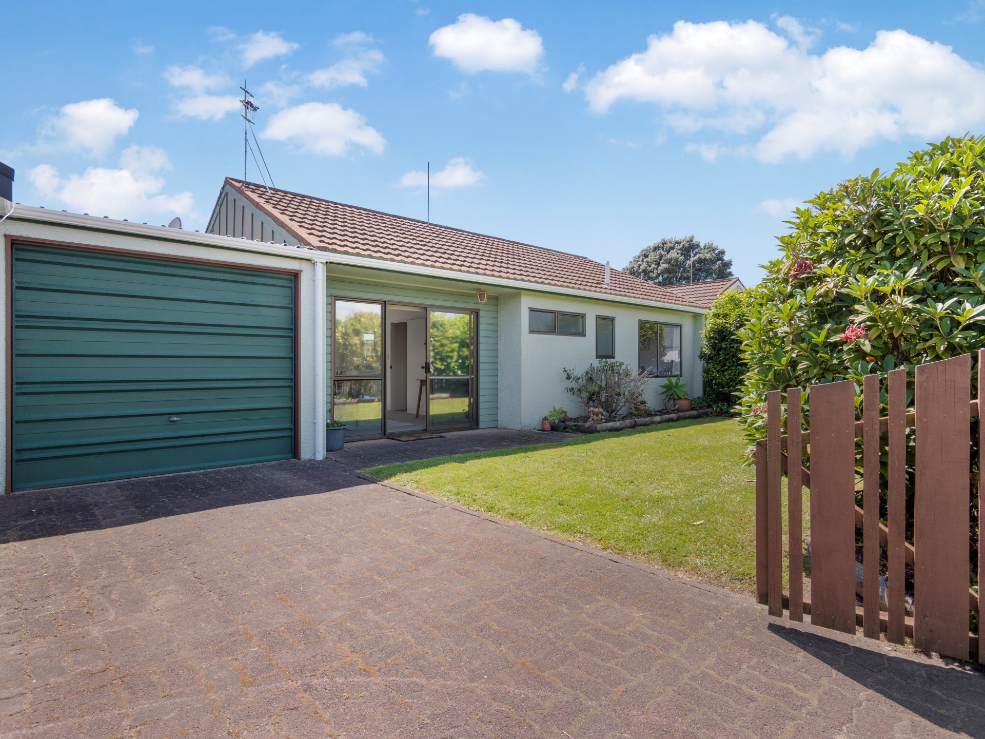 Units/Flats For Sale in Mt Maunganui, Bay Of Plenty For Bay Of Plenty