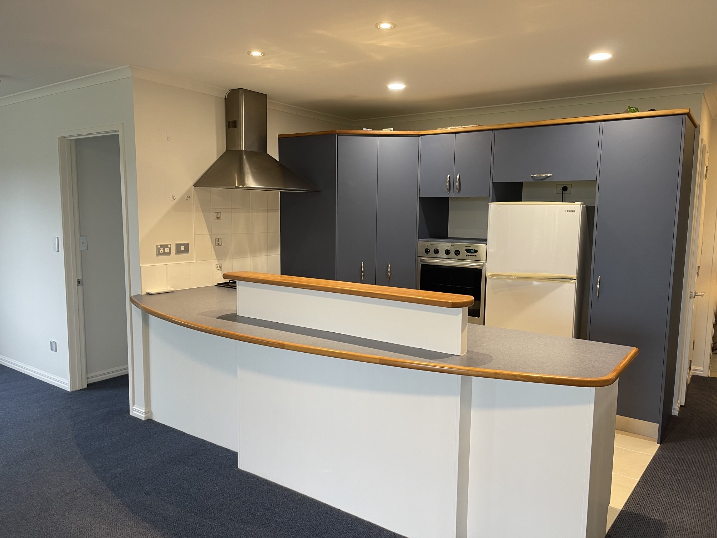 For Rent in Papamoa 2 Bedrooms, 1 Bathroom, Rental For Rent at 1159A