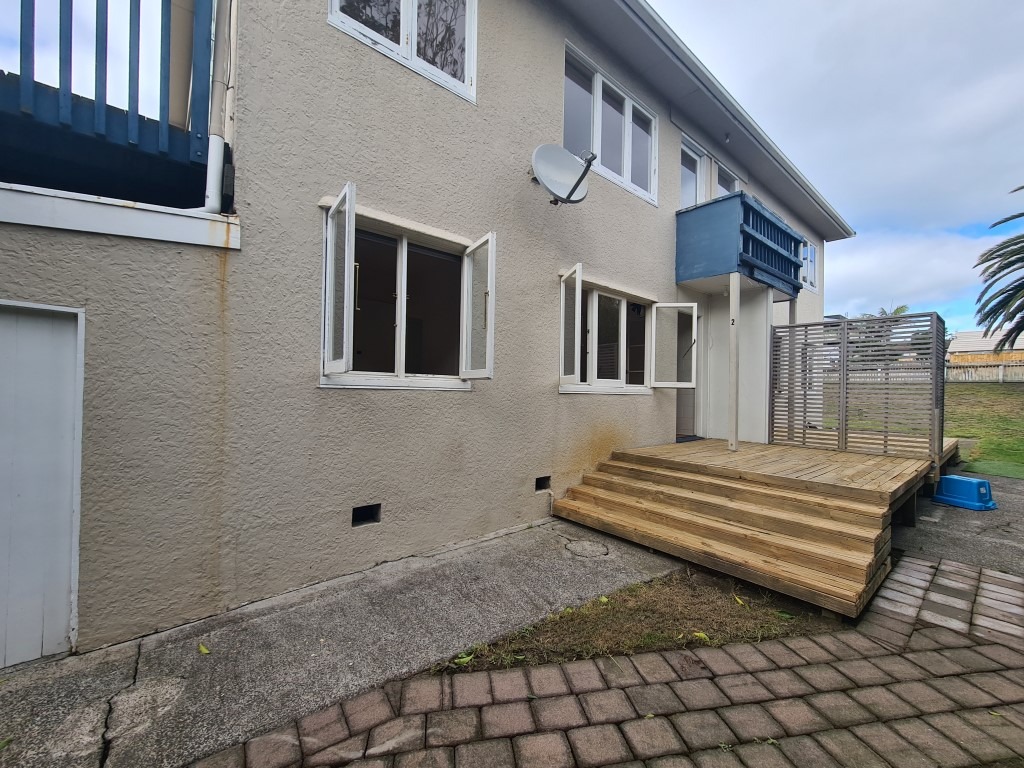 For Rent in Mt Maunganui 2 Bedrooms, 1 Bathroom, Rental For Rent at 89