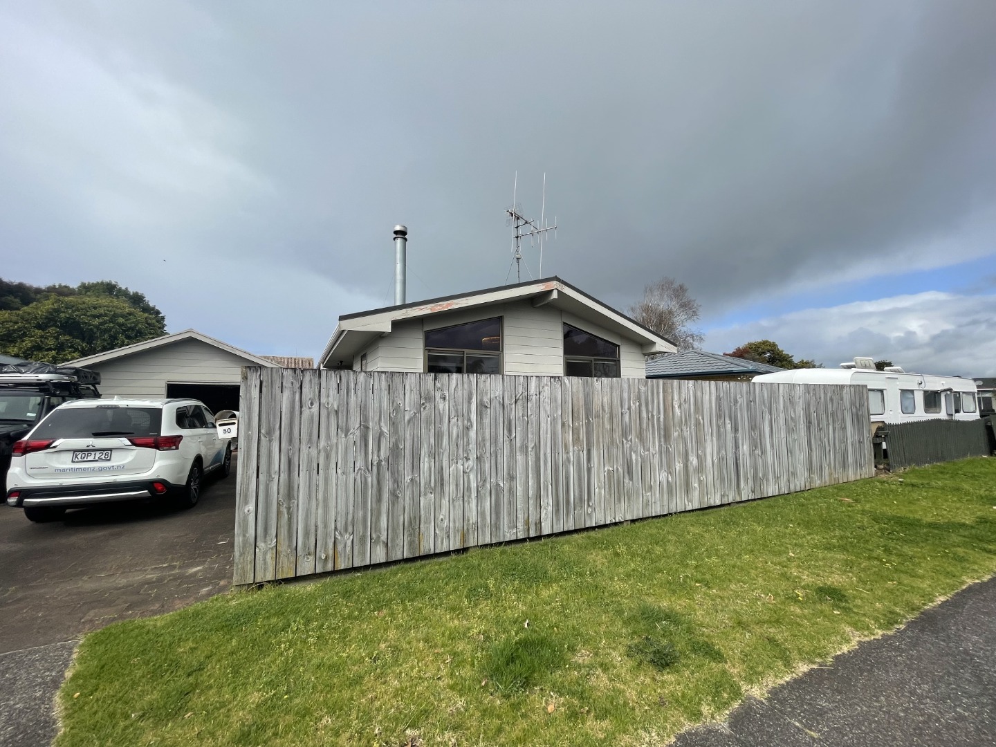 For Rent in Mt Maunganui 3 Bedrooms, 1 Bathroom, Rental For Rent at 50