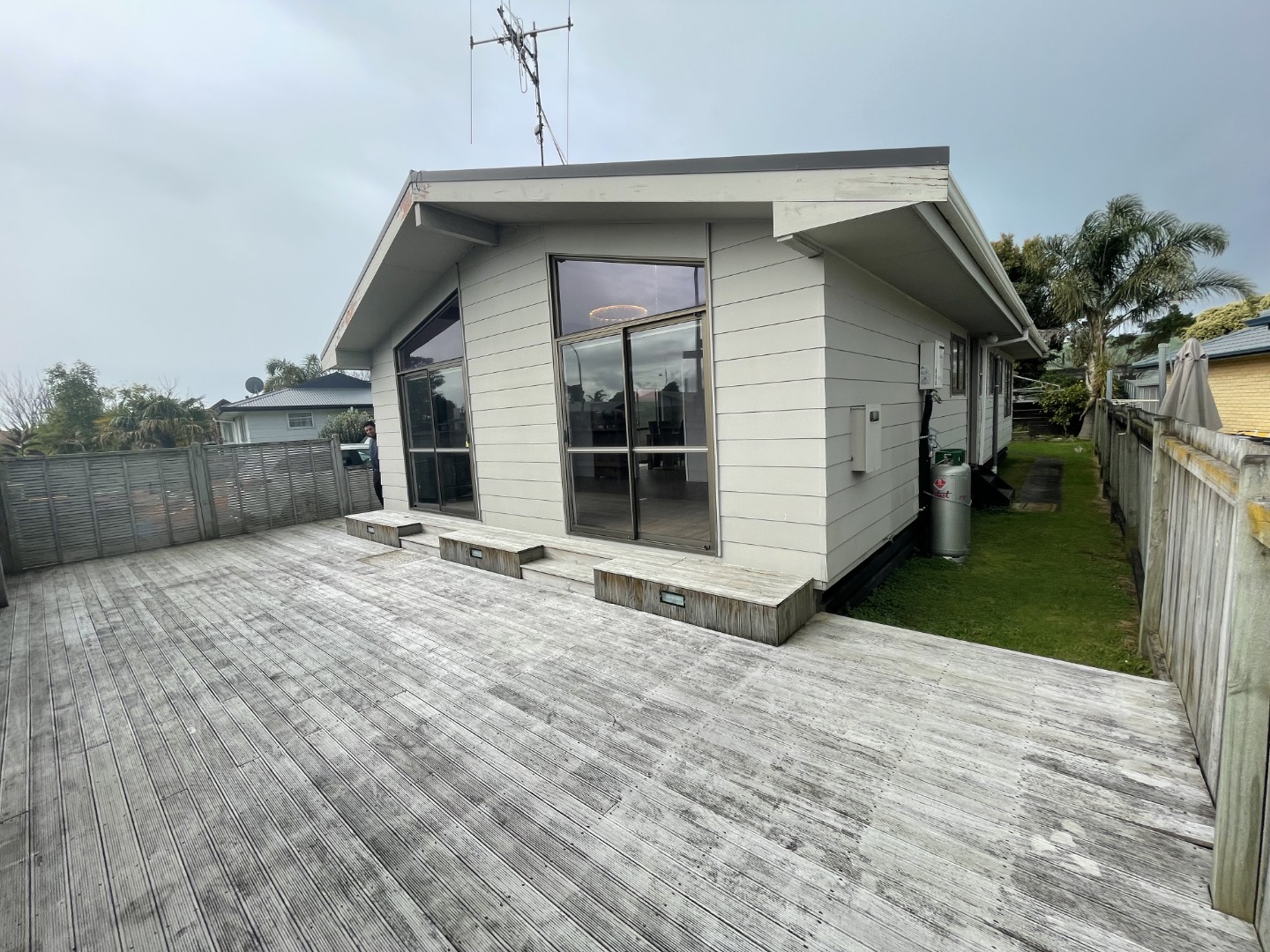For Rent in Mt Maunganui 3 Bedrooms, 1 Bathroom, Rental For Rent at 50