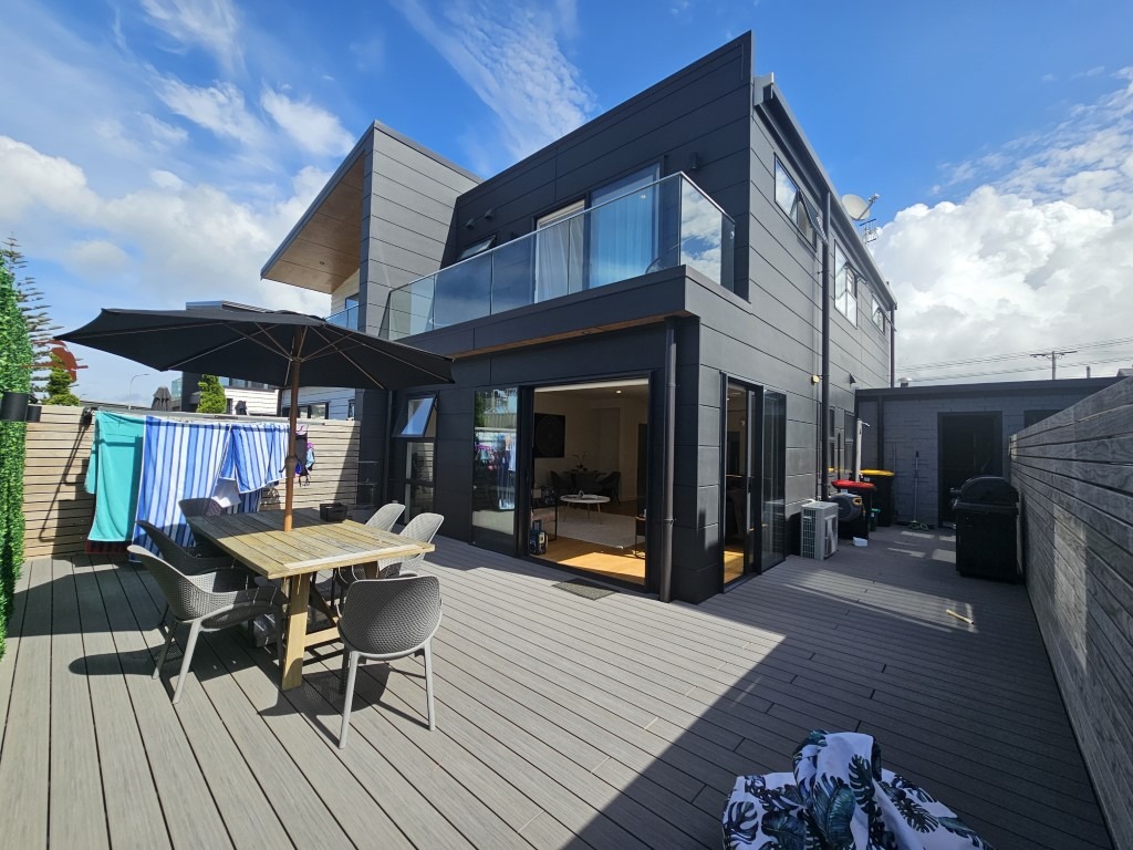 For Rent in Papamoa 3 Bedrooms, 2 Bathrooms, Rental For Rent at 10B