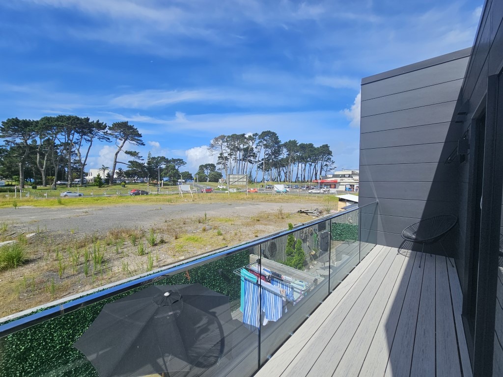 For Rent in Papamoa 3 Bedrooms, 2 Bathrooms, Rental For Rent at 10B