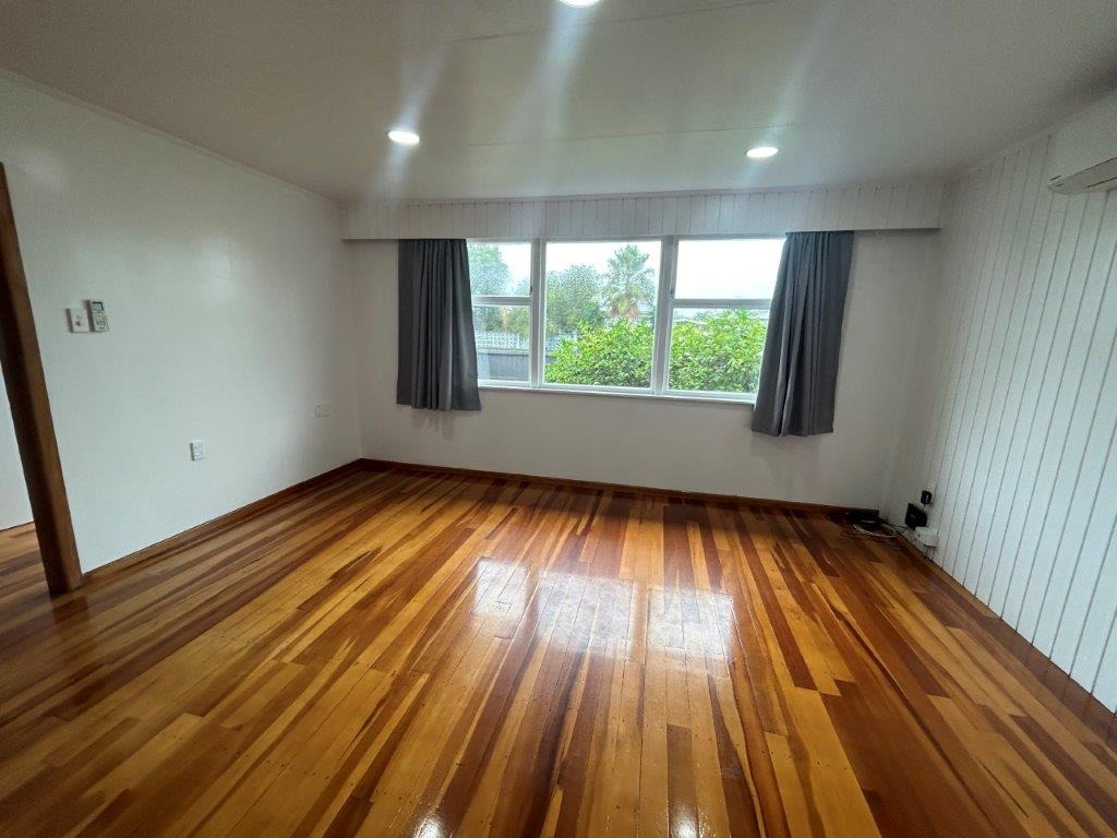 For Rent in Mt Maunganui 3 Bedrooms, 1 Bathroom, Rental For Rent at 4A