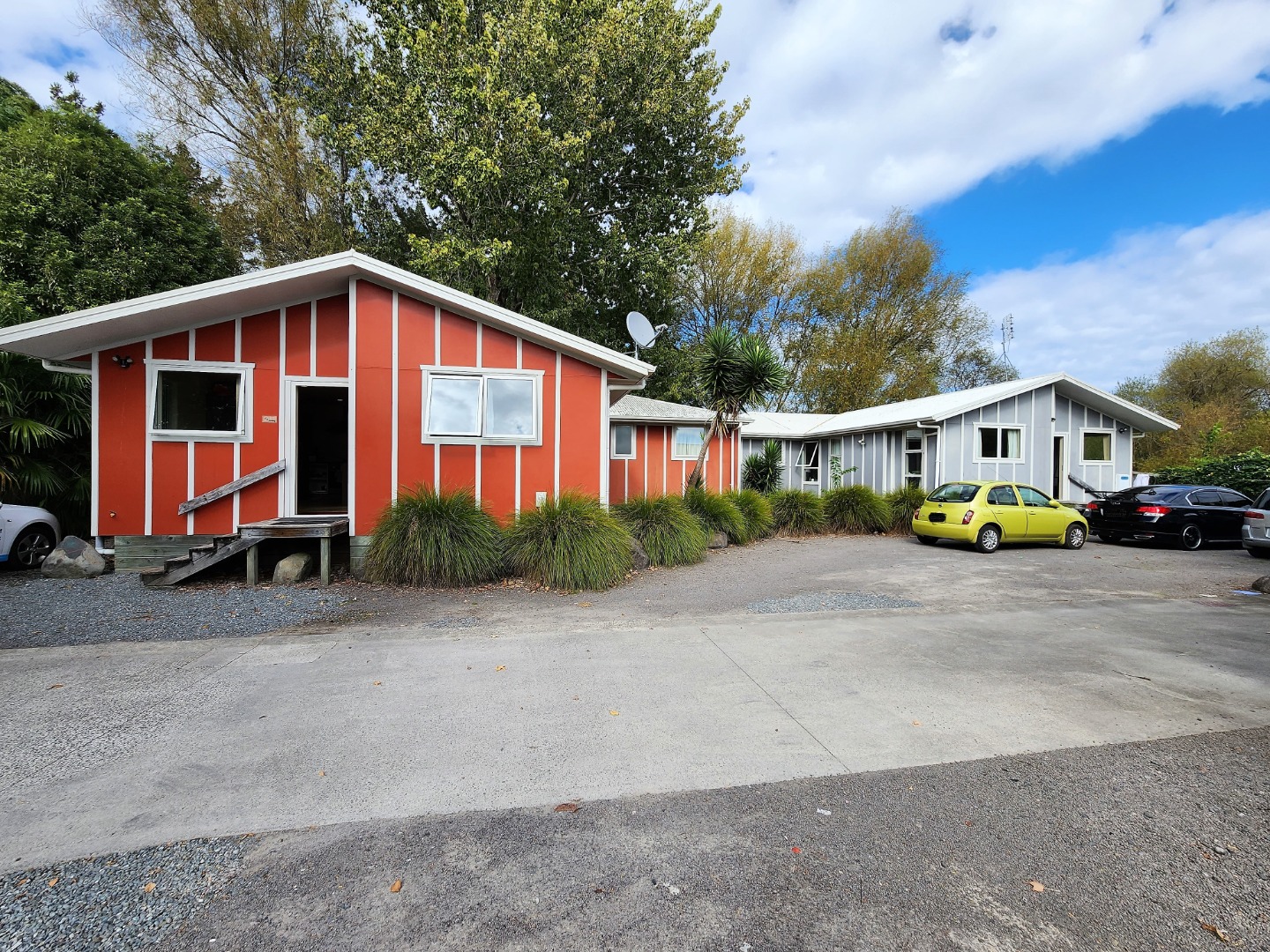 For Rent in Poike 1 Bedroom, 2 Bathrooms, Rental For Rent at 42 A,C,D