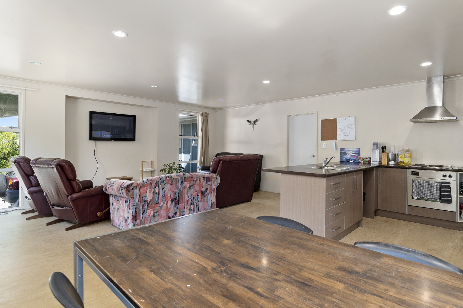 For Rent in Poike 1 Bedroom, 2 Bathrooms, Rental For Rent at 42 A,C,D