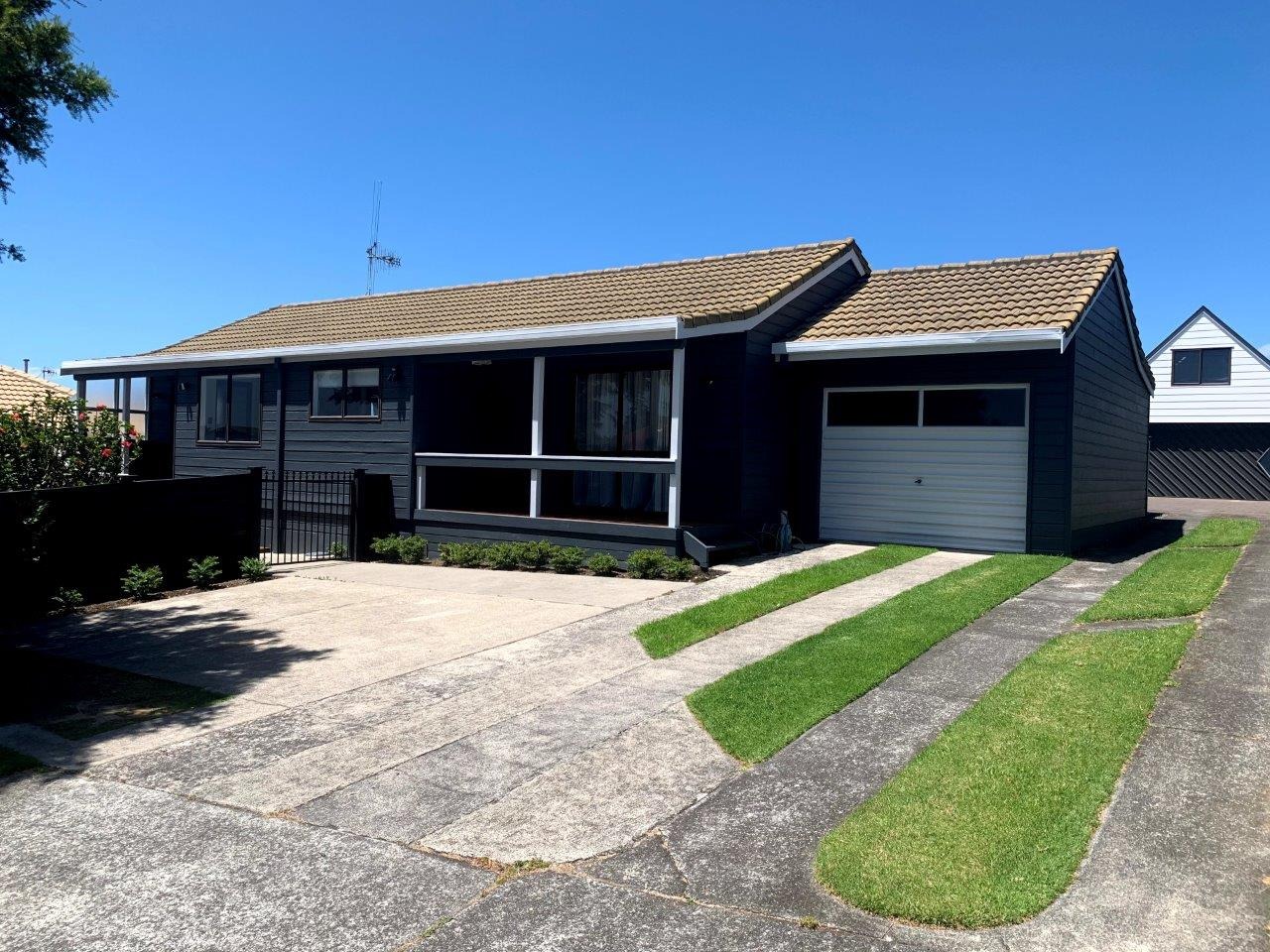 For Rent in Mt Maunganui 3 Bedrooms, 1 Bathroom, Rental For Rent at