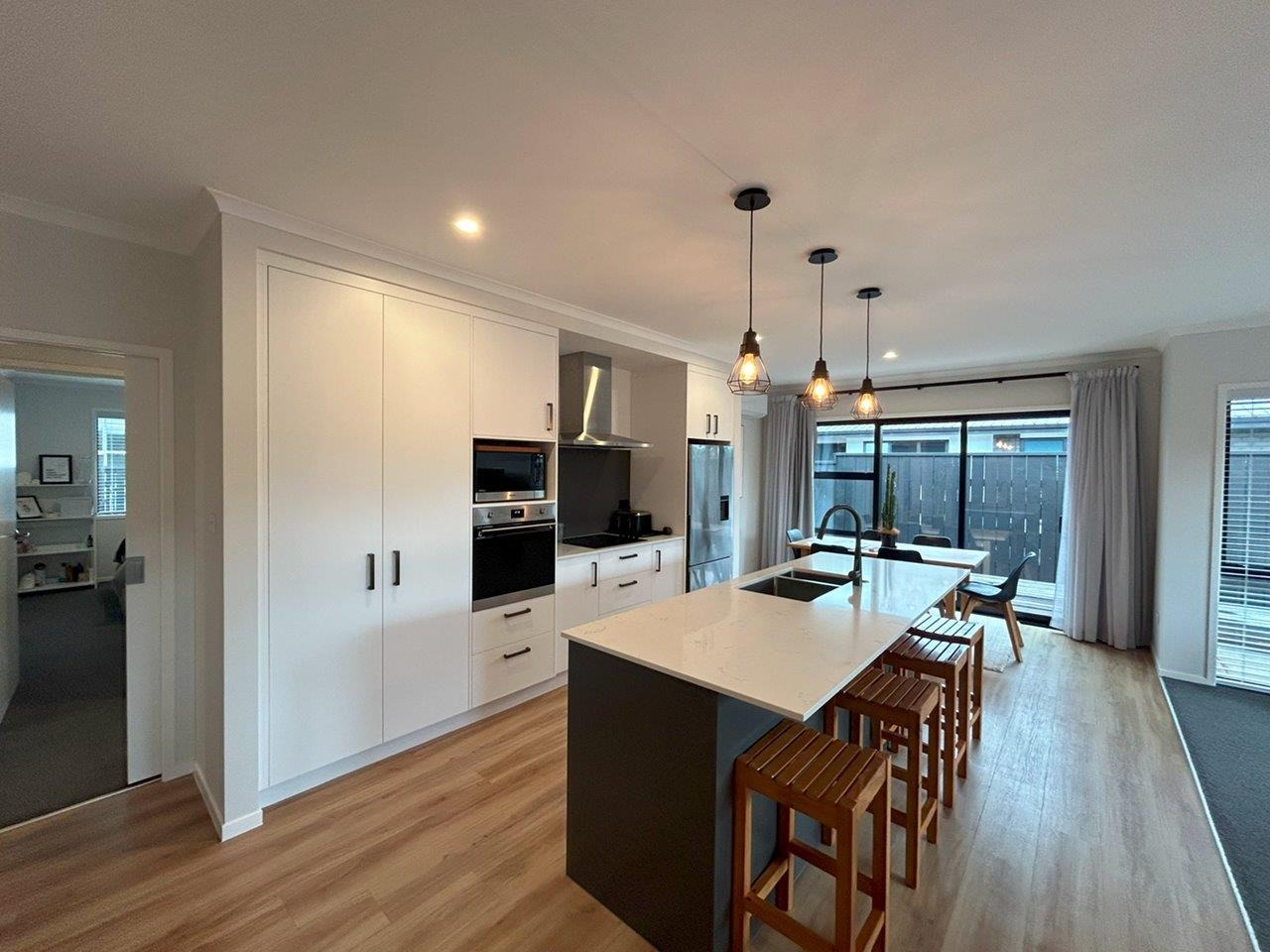 For Rent in Papamoa 3 Bedrooms, 2 Bathrooms, Rental For Rent at 77A