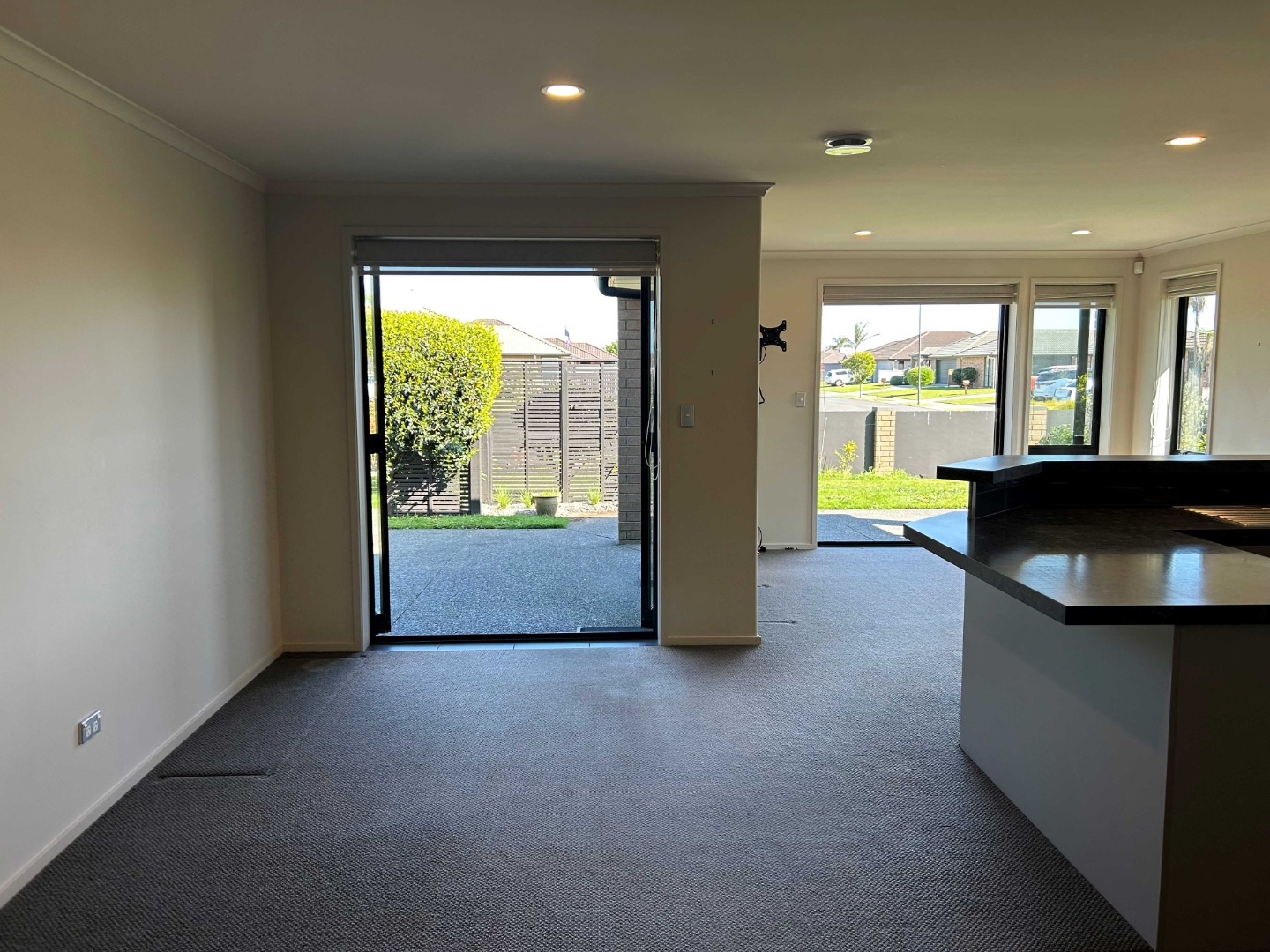 For Rent in Papamoa 3 Bedrooms, 2 Bathrooms, Rental For Rent at 63