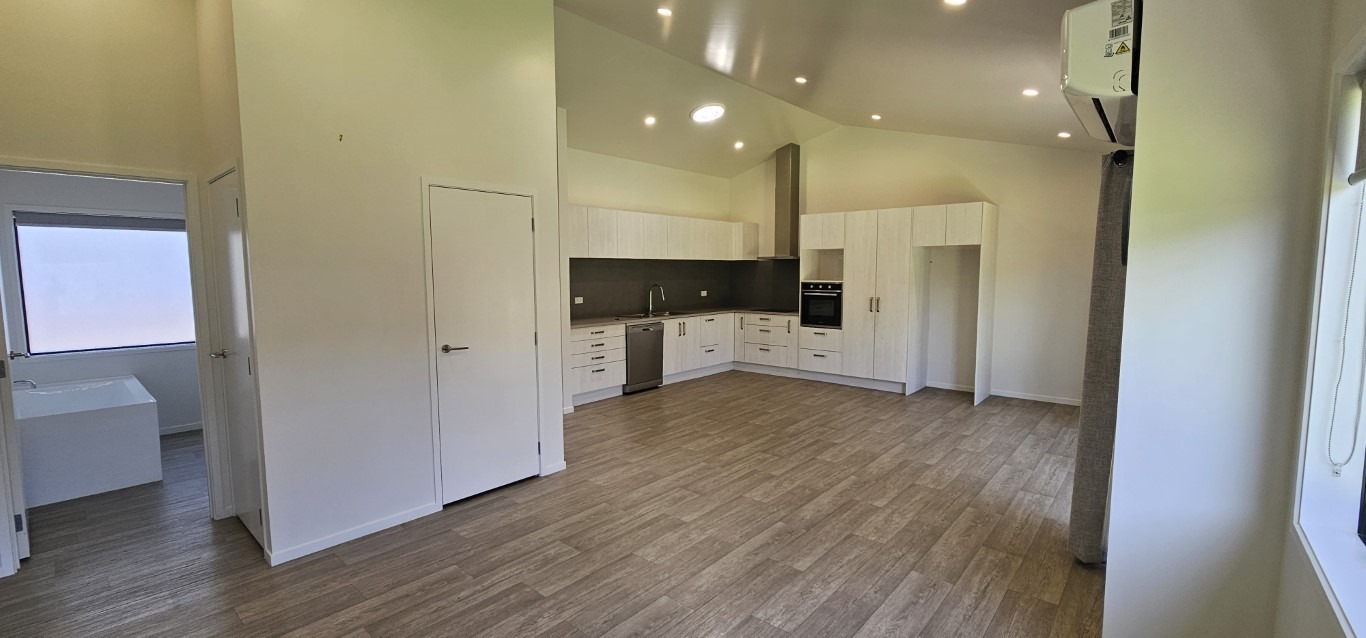 For Rent in Papamoa 2 Bedrooms, 1 Bathroom, Rental For Rent at 17B