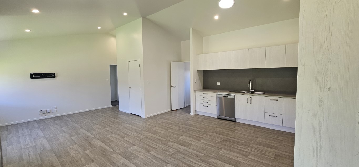 For Rent in Papamoa 2 Bedrooms, 1 Bathroom, Rental For Rent at 17B