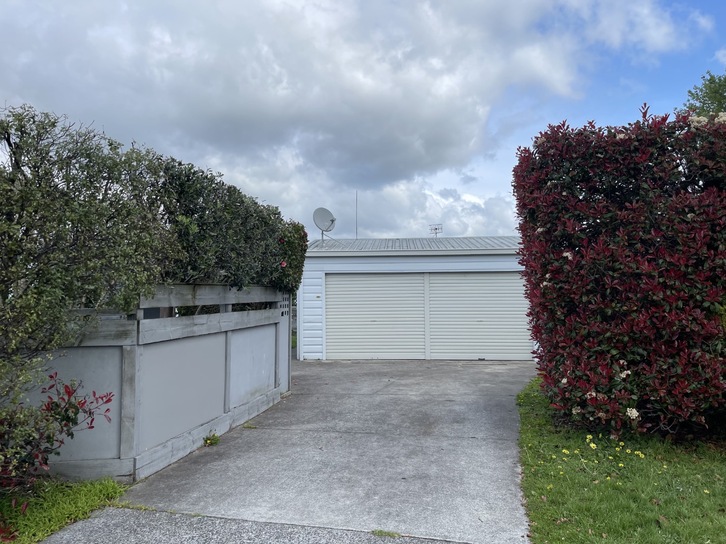 For Rent in Papamoa 3 Bedrooms, 1 Bathroom, Rental For Rent at 4