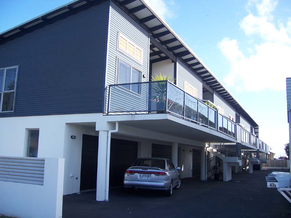 For Rent in Mt Maunganui 3 Bedrooms, 2 Bathrooms, Rental For Rent at 42E Miro Street, Mt