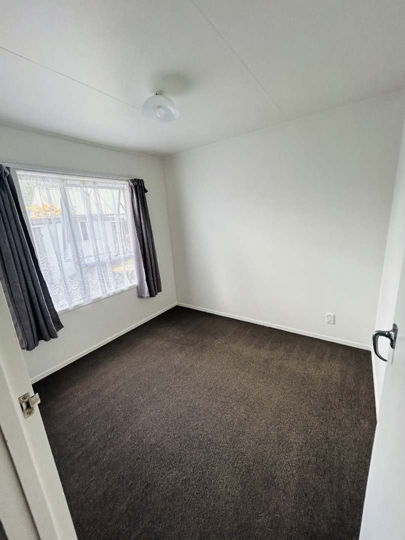 For Rent in Pukehangi 3 Bedrooms, 1 Bathroom, Rental For Rent at 62