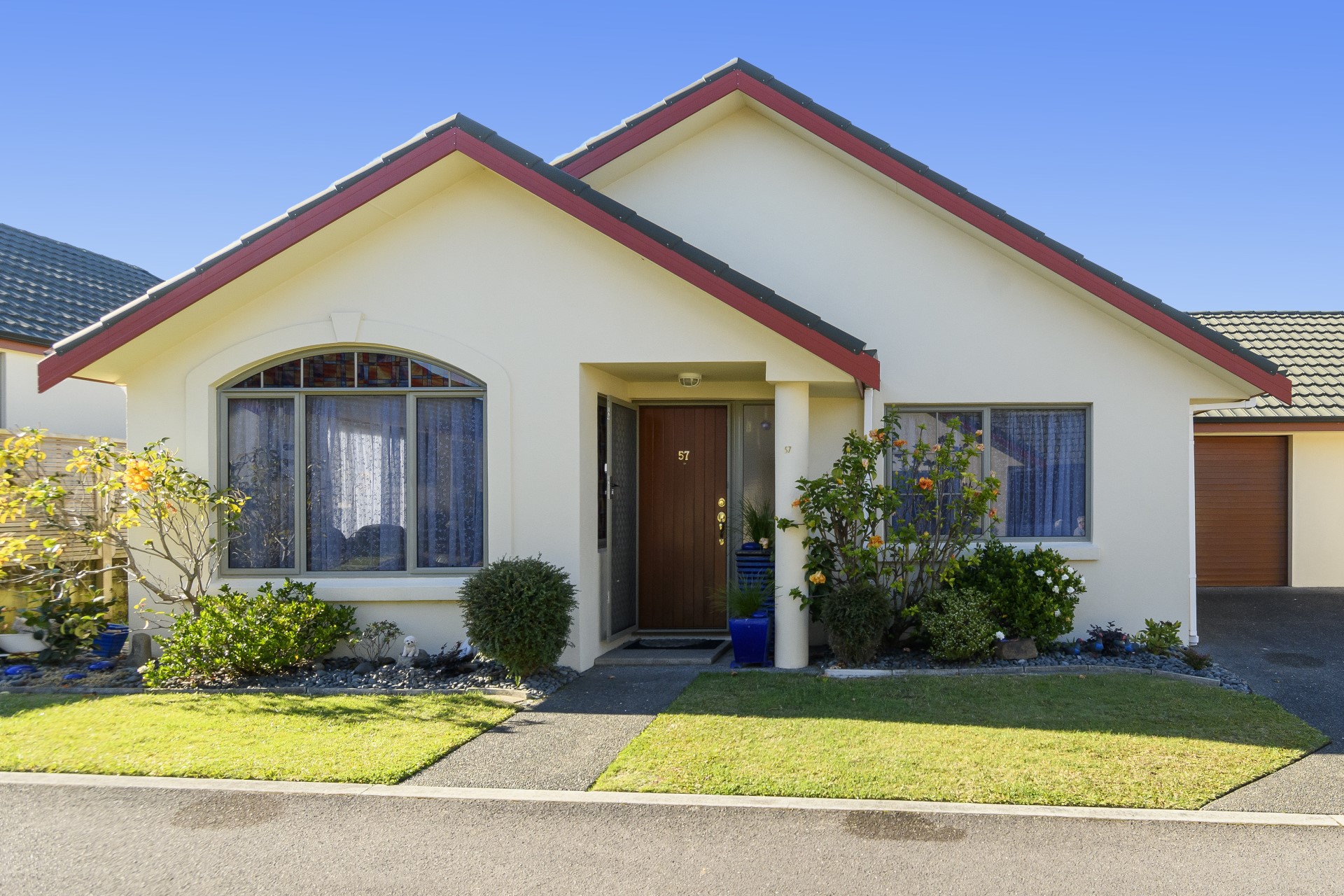 Townhouses For Sale in Pyes Pa, Tauranga, Bay Of Plenty For Bay Of Plenty Real Estate, Choose Eves