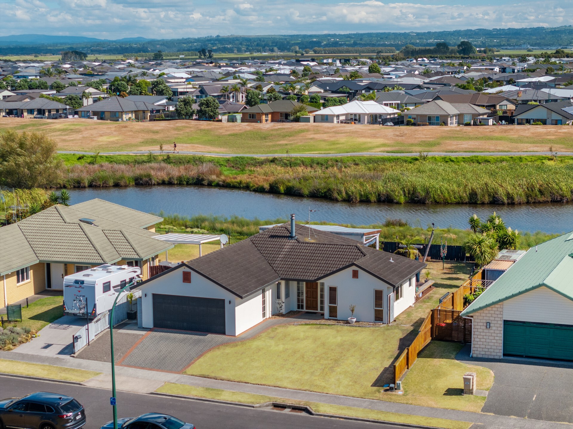 House For Sale in Papamoa, Bay Of Plenty For Bay Of Plenty Real