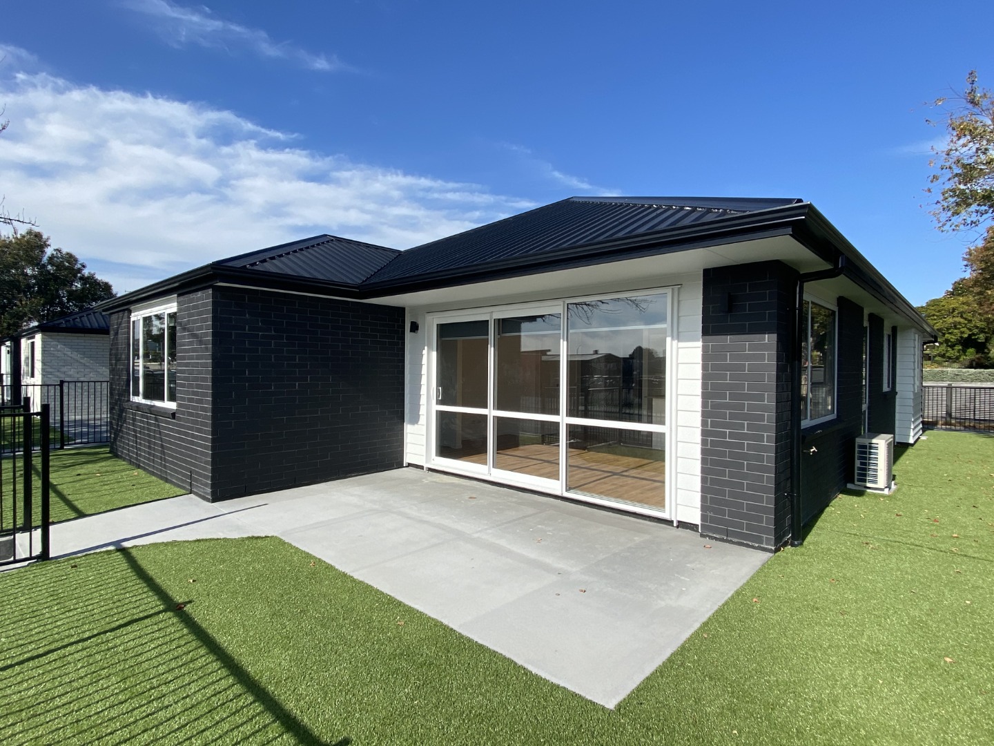 For Rent in Te Awamutu 3 Bedrooms, 2 Bathrooms, Rental For Rent at 1/