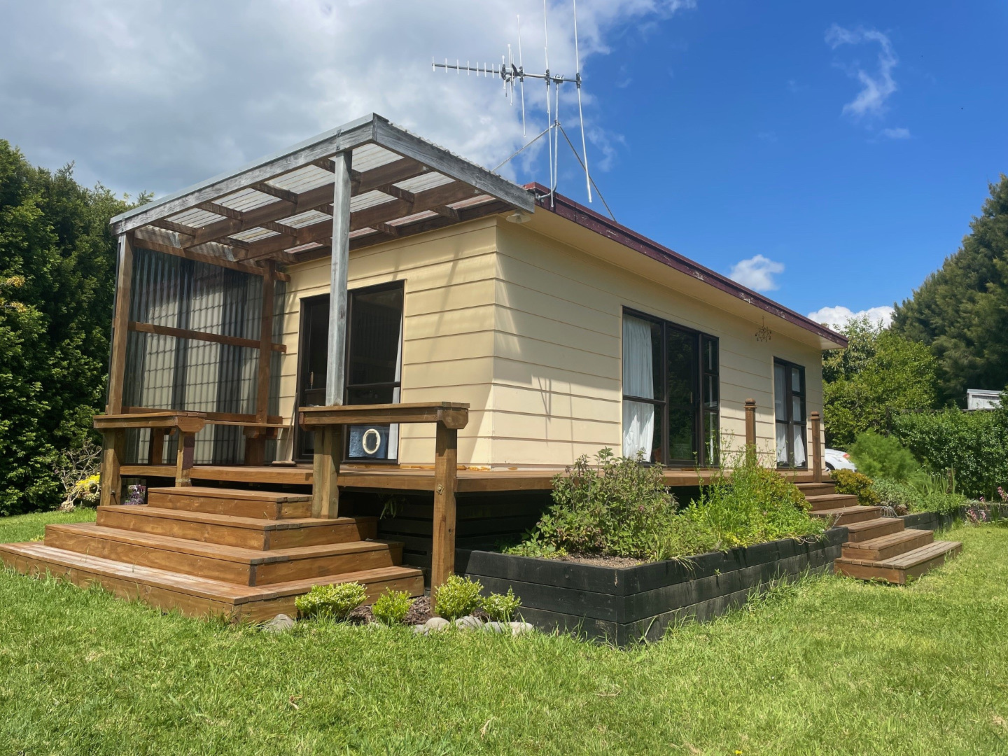 For Rent in Katikati 2 Bedrooms, 1 Bathroom, Rental For Rent at