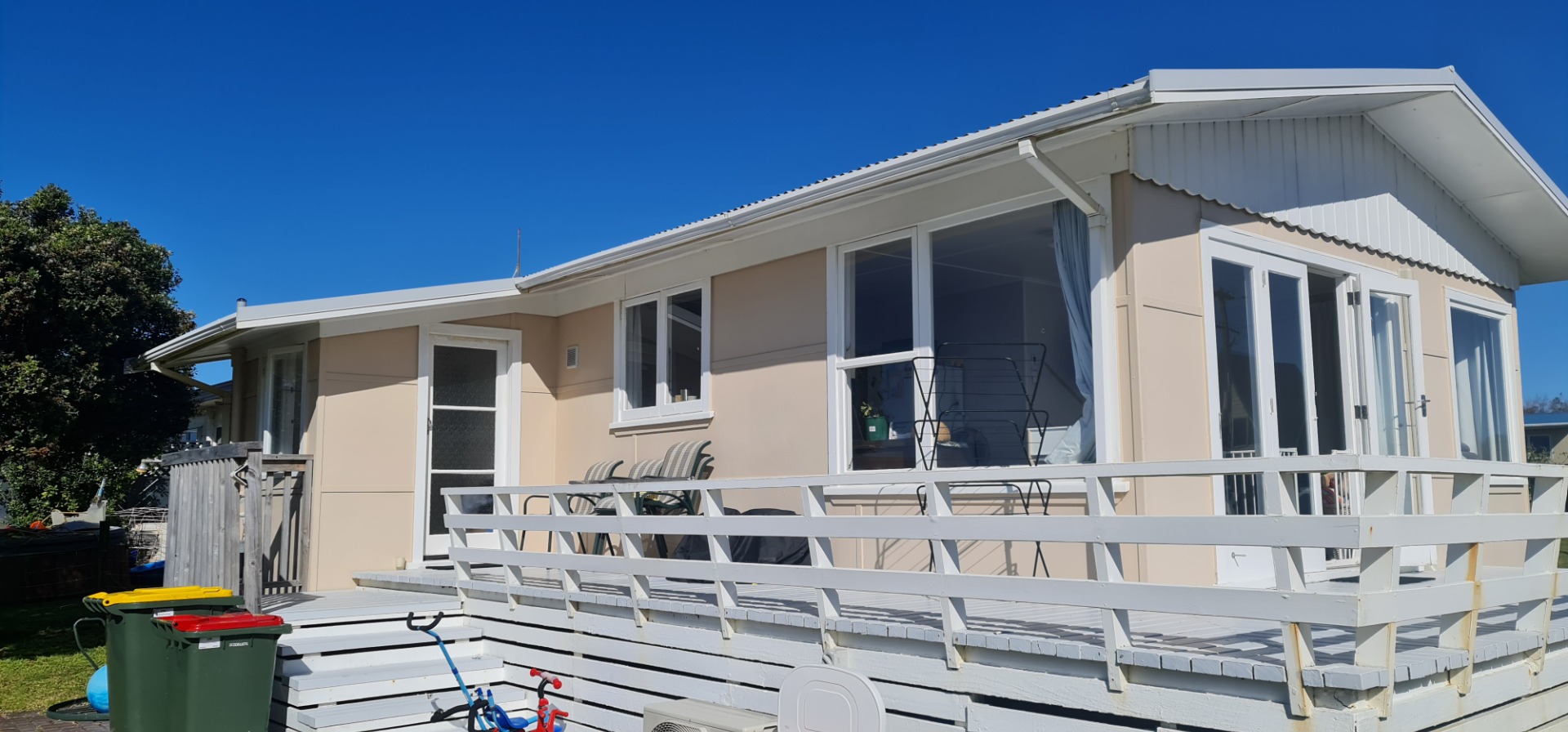 For Rent in Waihi Beach 2 Bedrooms, 1 Bathroom, Rental For Rent at . Seaforth Road, Waihi Beach