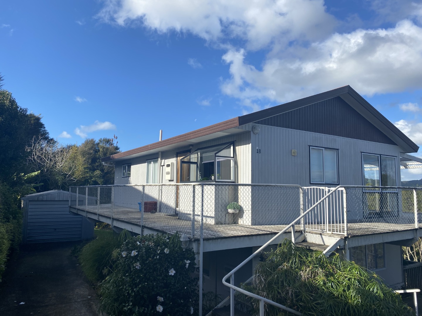 For Rent in Parahaki 2 Bedrooms, 1 Bathroom, Rental For Rent at 18B