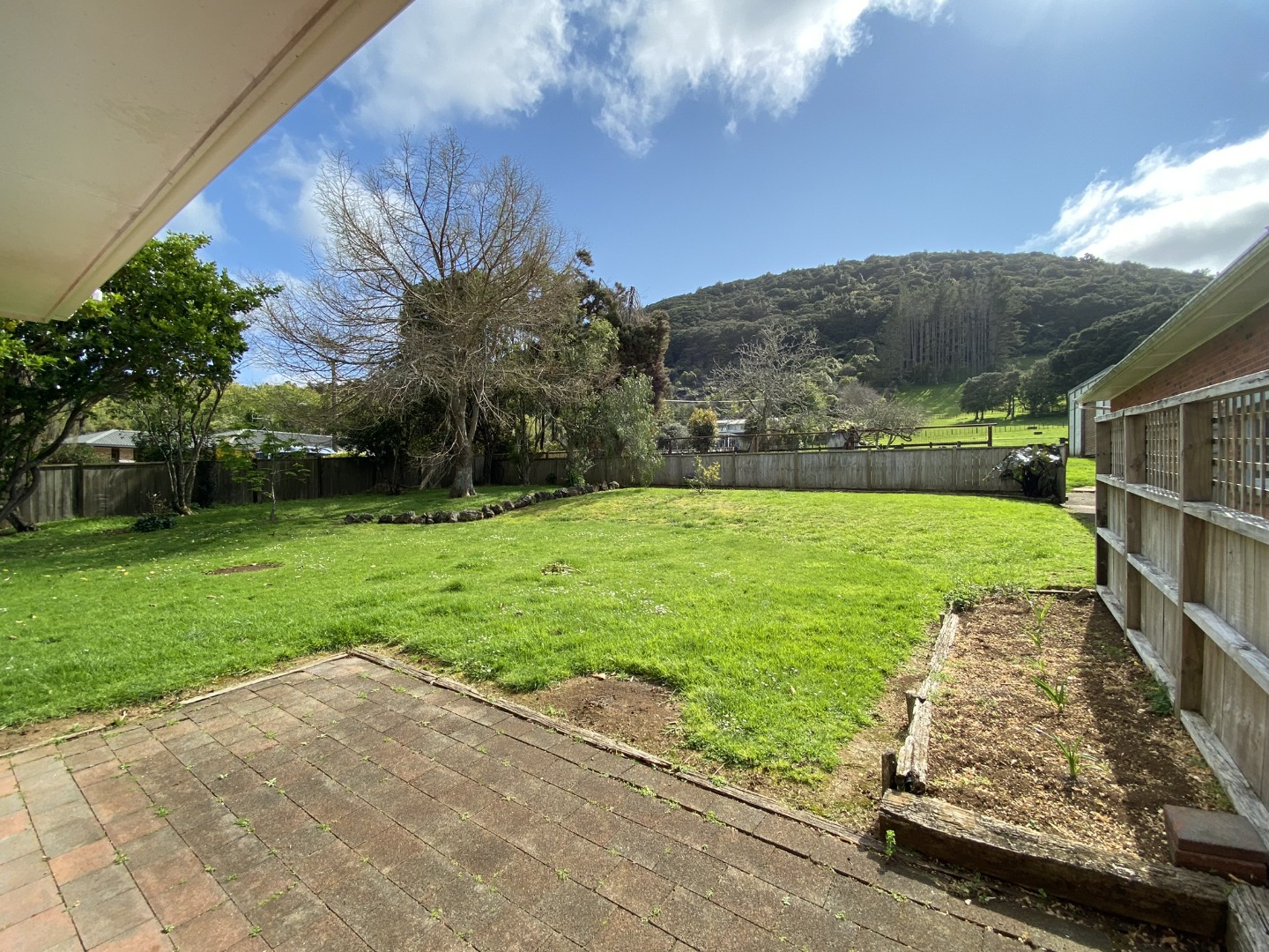 For Rent in Maungatapere 4 Bedrooms, 2 Bathrooms, Rental For Rent at