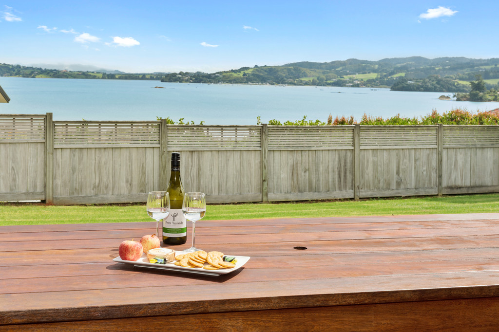 Property For Sale in Parua Bay, Whangarei, Northland For Northland